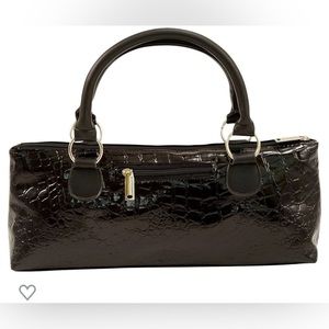 Wine clutch. Wine holder. Wine purse.